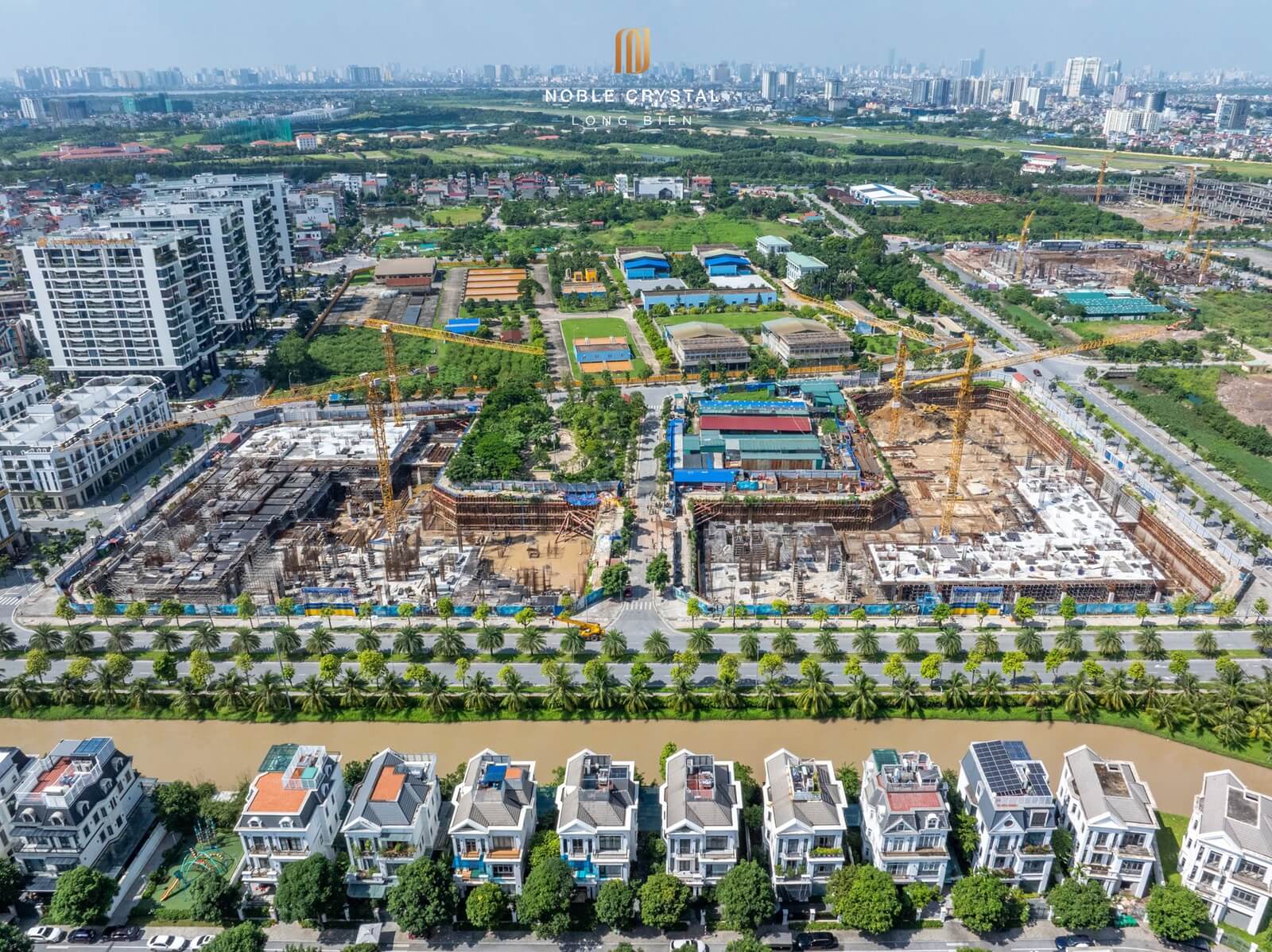 tiến độ xây dựng dự án noble crystal long biên tháng 11/2025